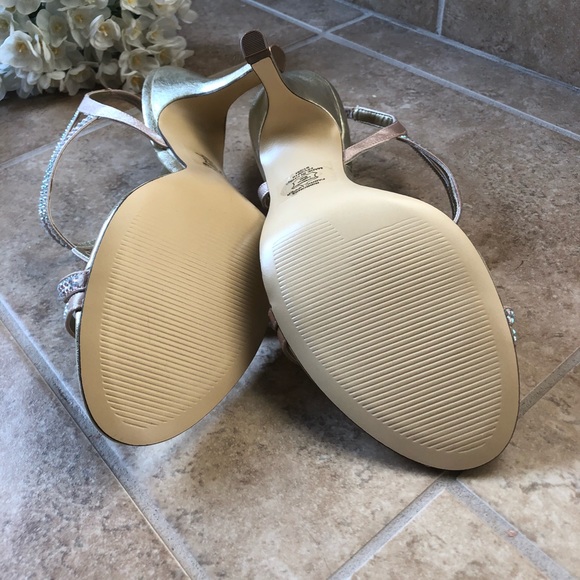 Nine West- gold and sparkle heels- 9.5 - Picture 3 of 3
